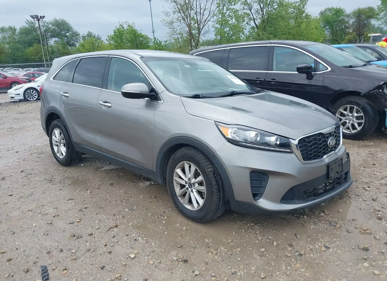 2019 KIA  - Image 1.