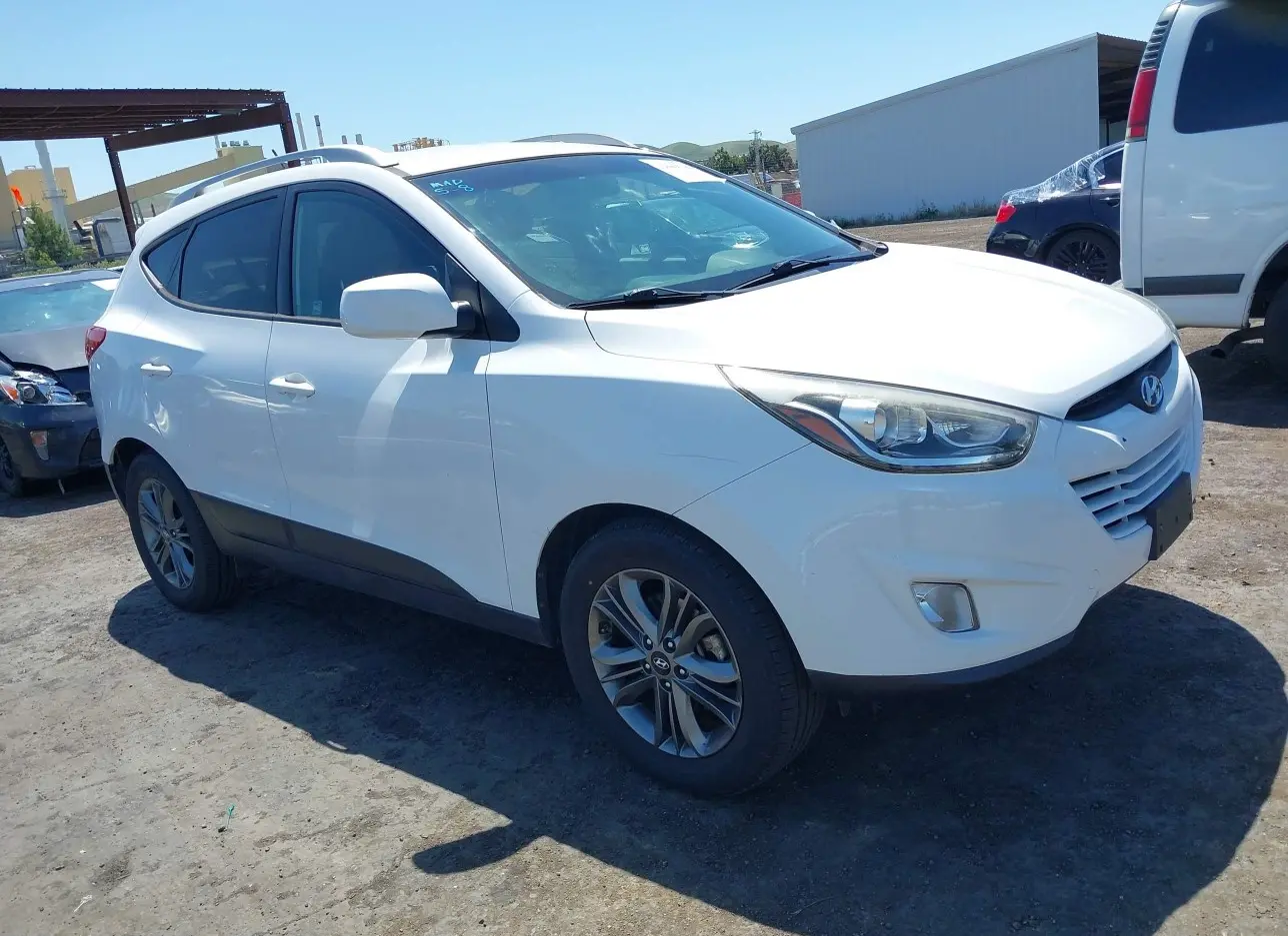 2015 HYUNDAI  - Image 1.