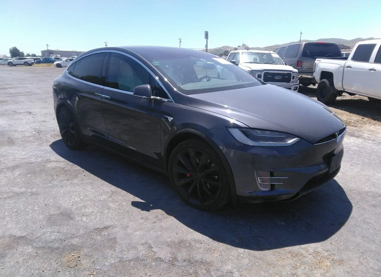 2018 TESLA  - Image 1.