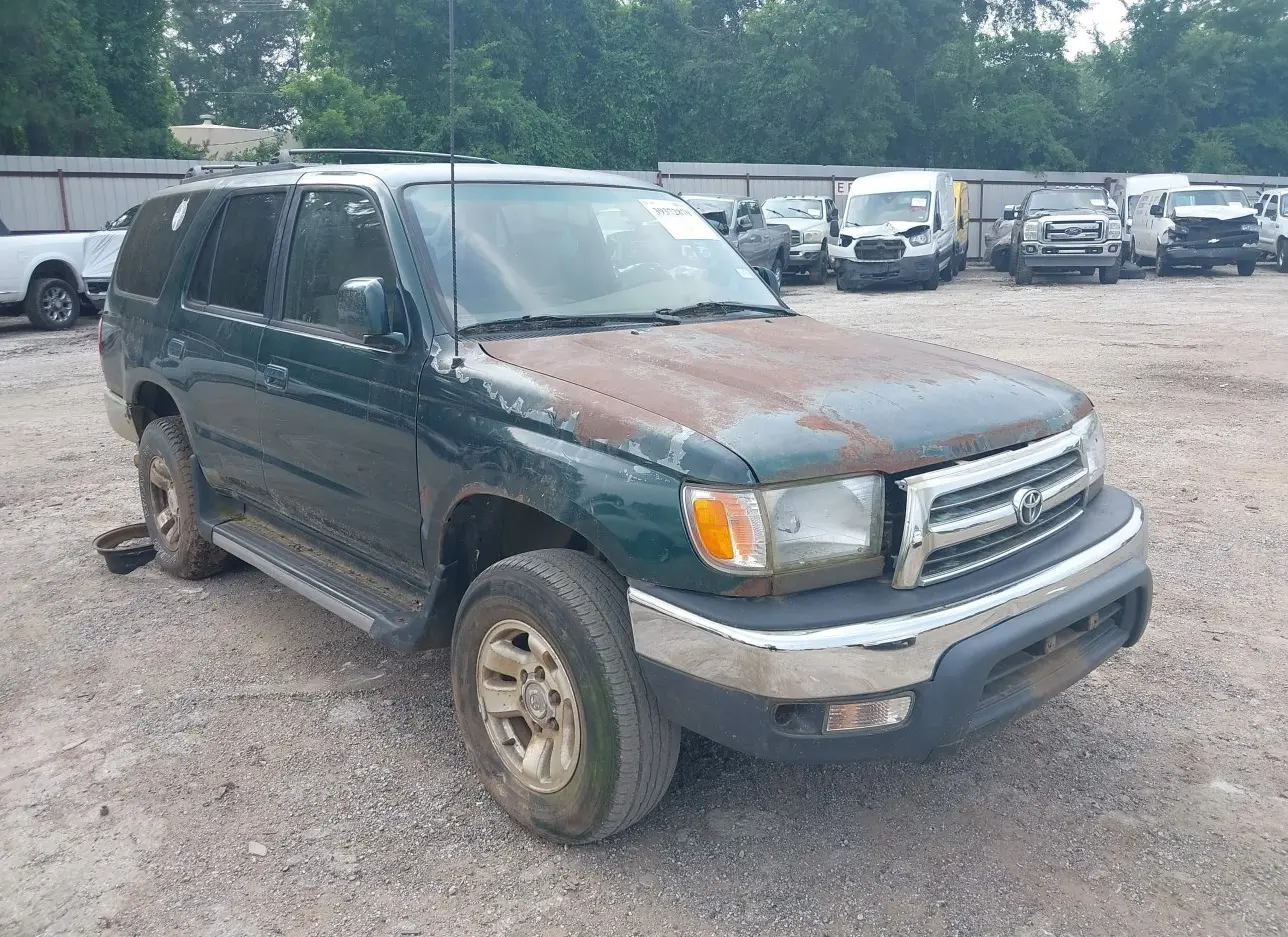 1999 TOYOTA  - Image 1.