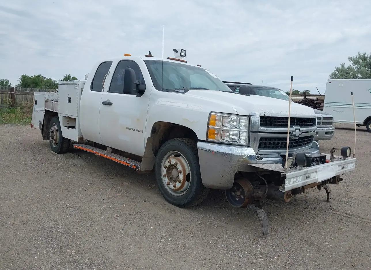 2009 CHEVROLET  - Image 1.