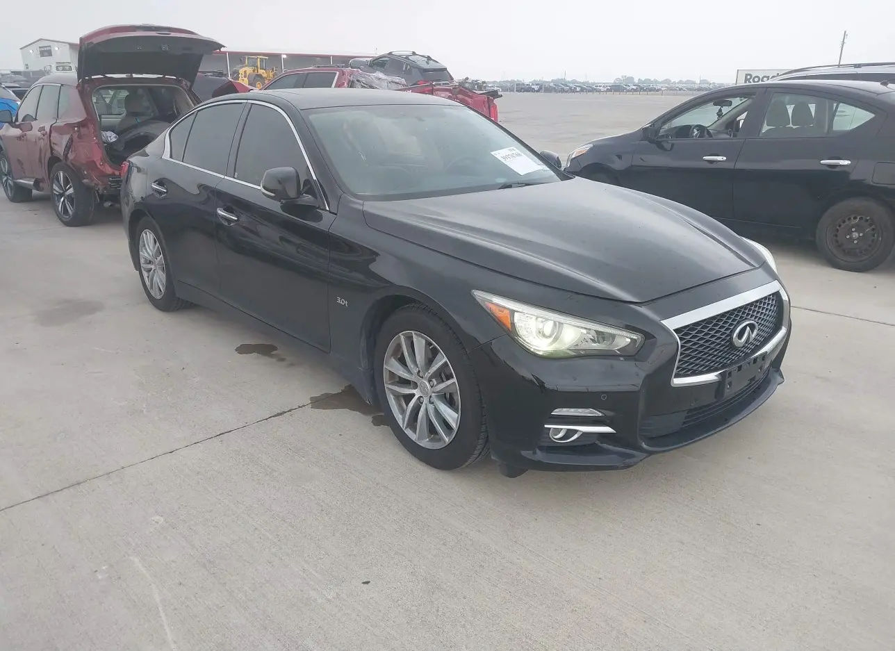 2016 INFINITI  - Image 1.