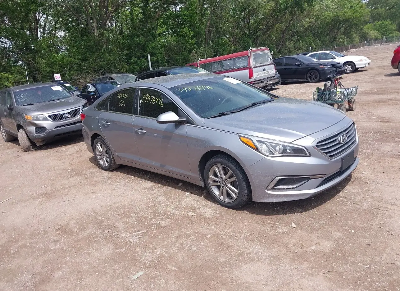 2016 HYUNDAI  - Image 1.