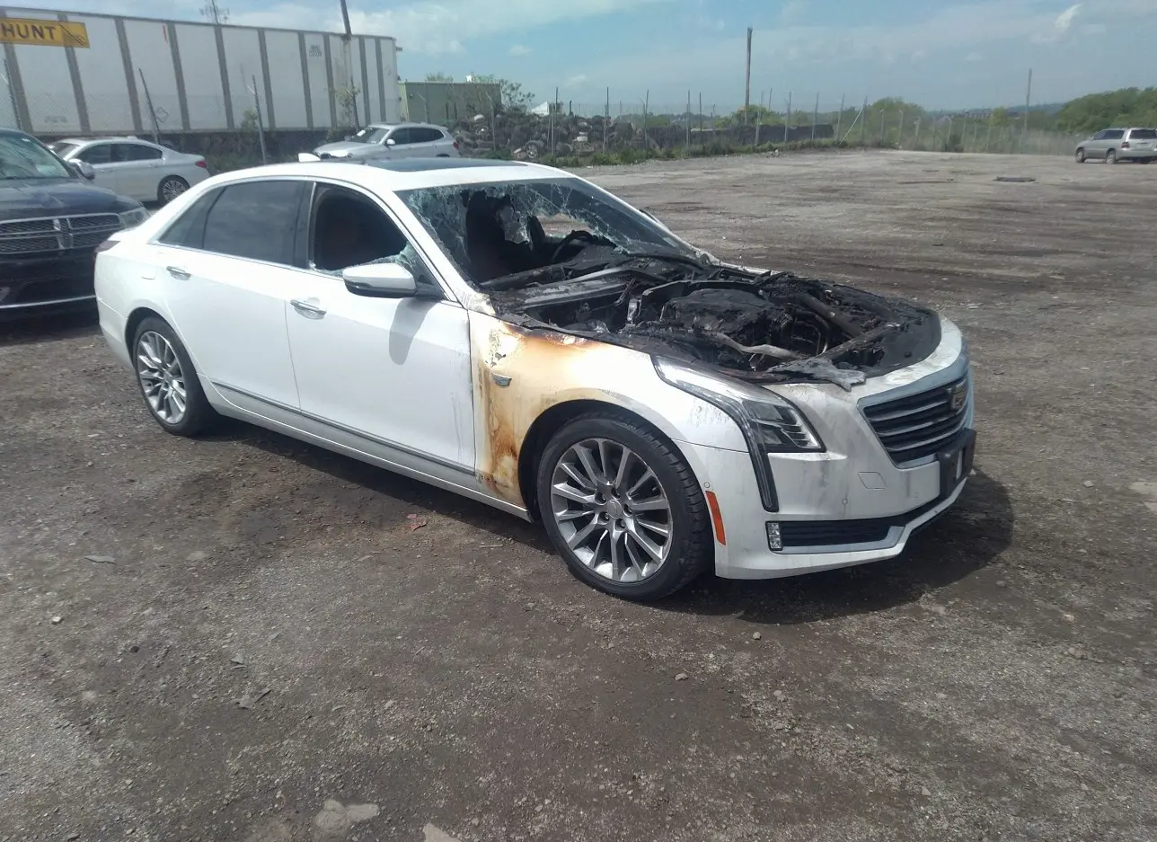 2018 CADILLAC  - Image 1.