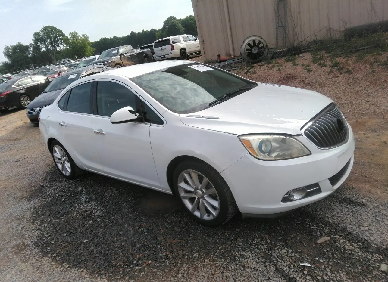 2013 BUICK  - Image 1.