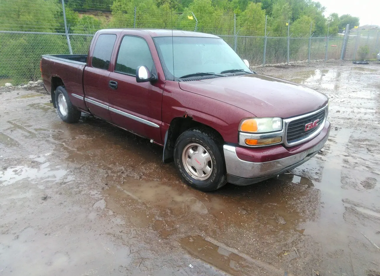 2002 GMC  - Image 1.