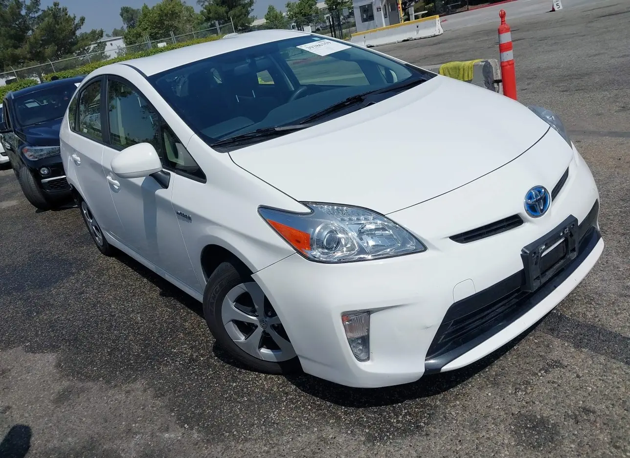 2013 TOYOTA  - Image 1.