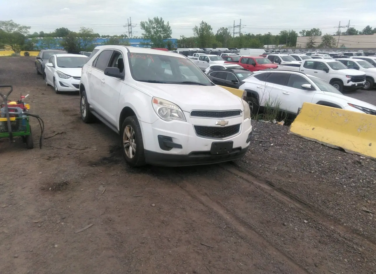 2013 CHEVROLET  - Image 1.