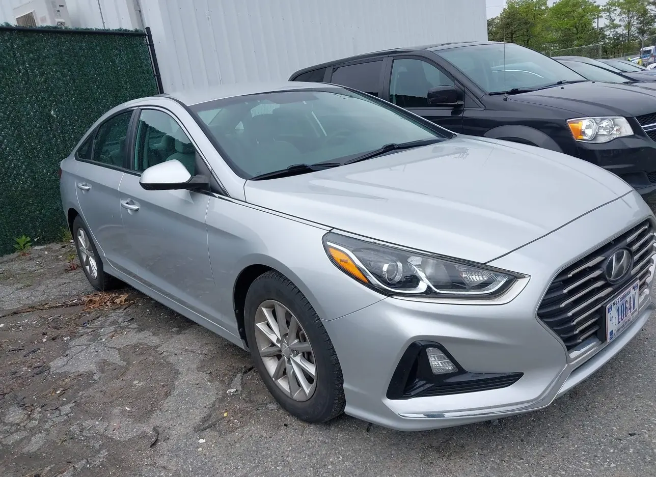 2018 HYUNDAI  - Image 1.