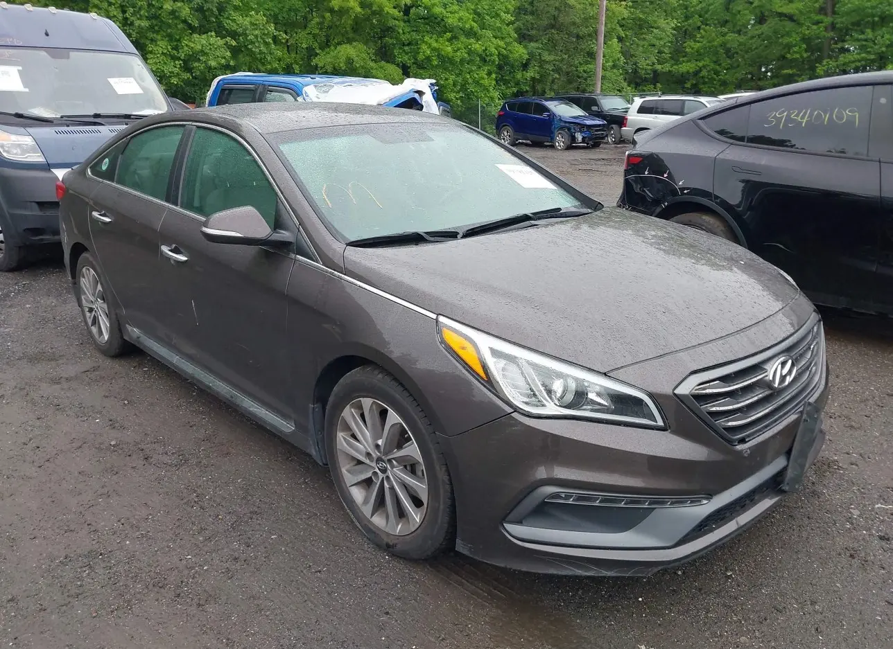 2015 HYUNDAI  - Image 1.