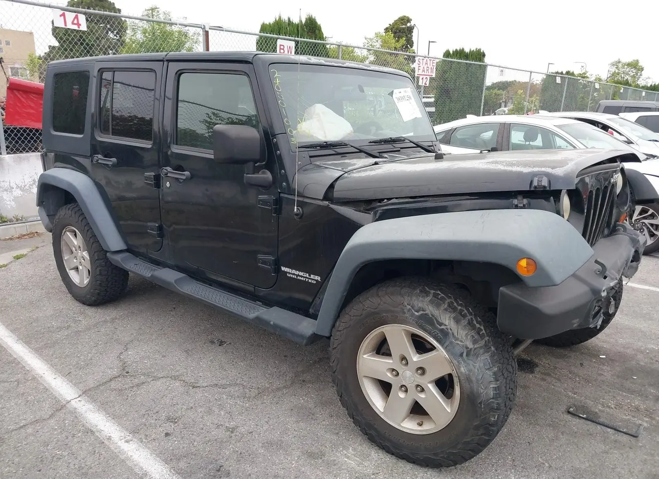 2009 JEEP  - Image 1.