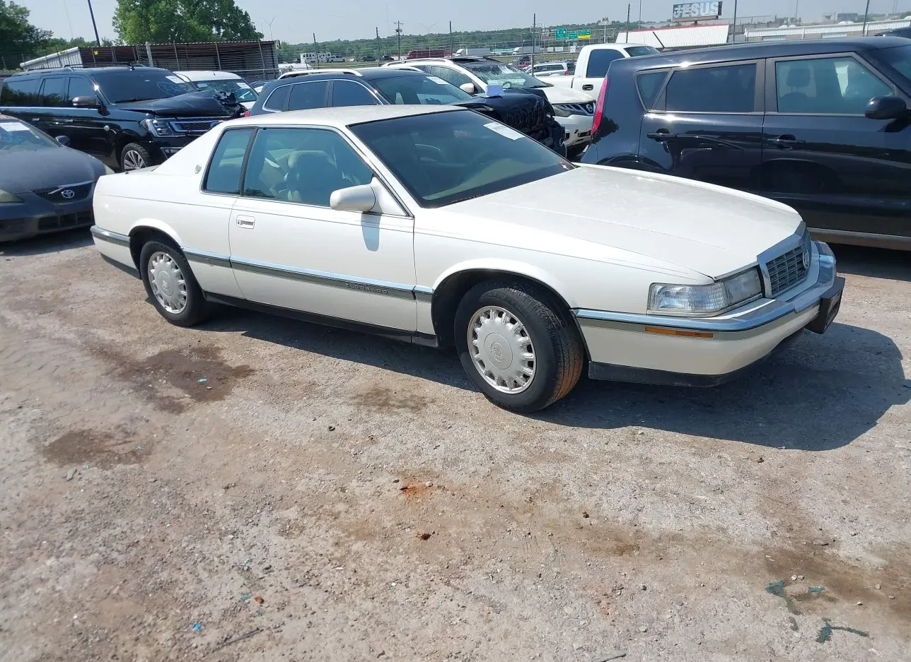 1994 CADILLAC  - Image 1.