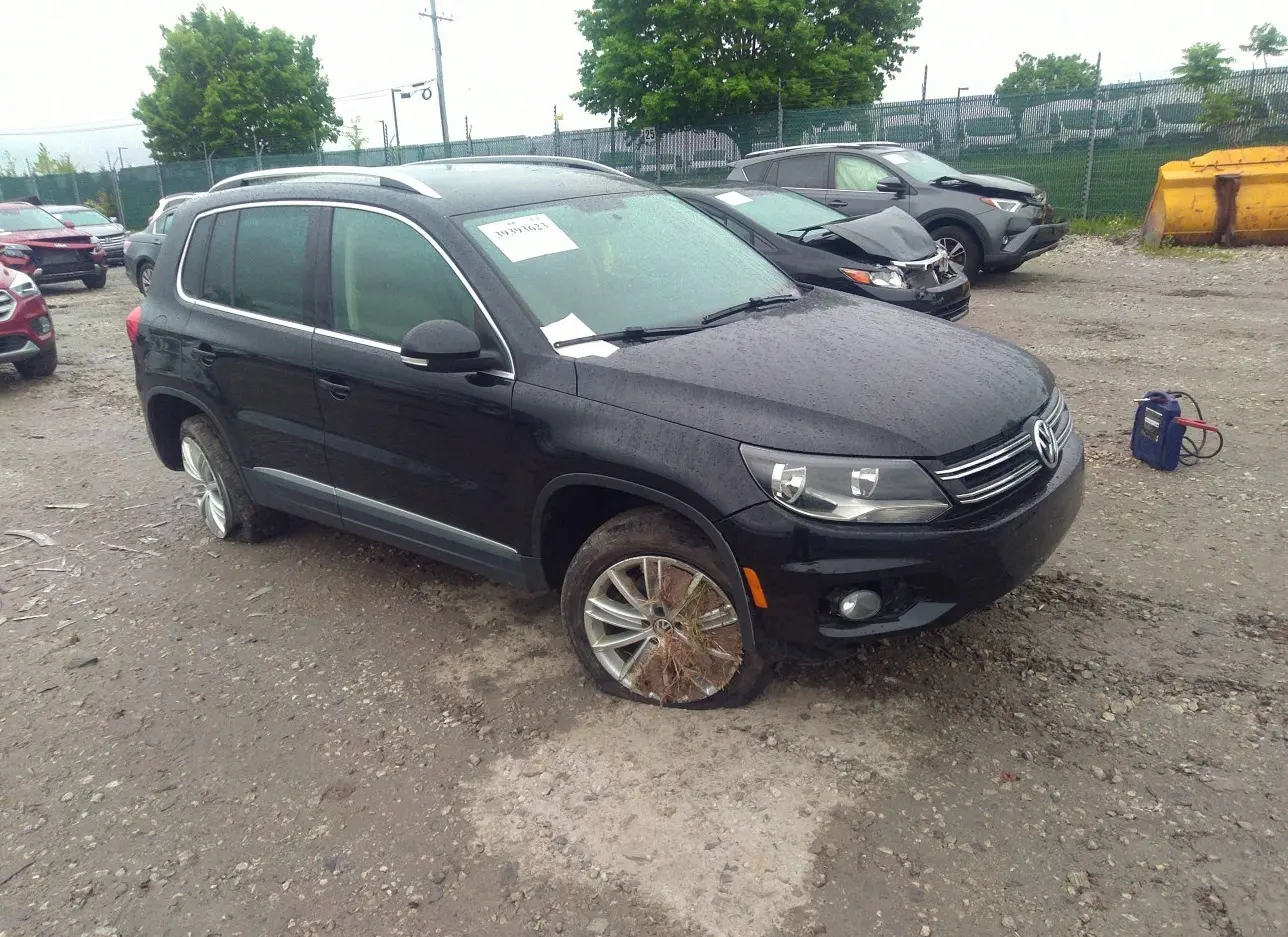 2012 VOLKSWAGEN  - Image 1.