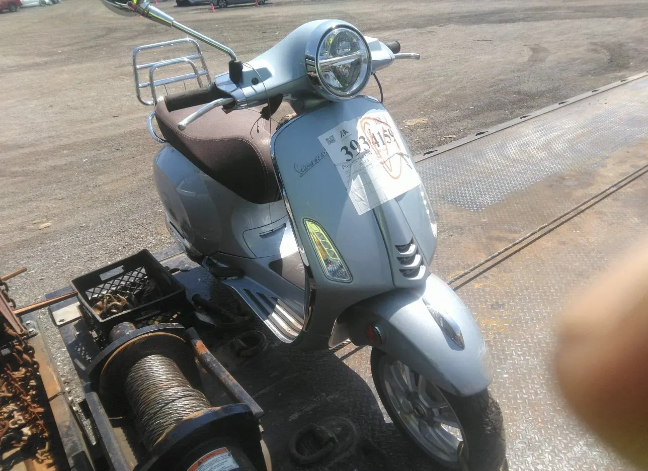 2021 VESPA  - Image 1.