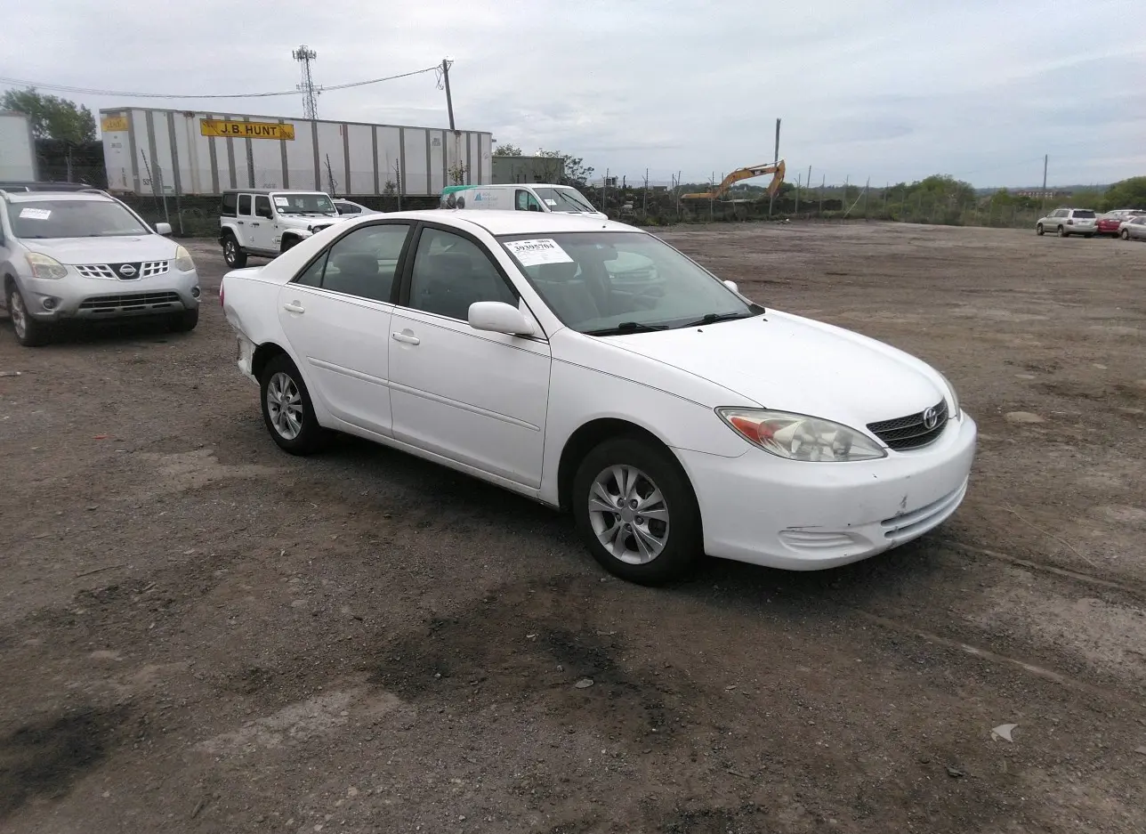 2004 TOYOTA  - Image 1.