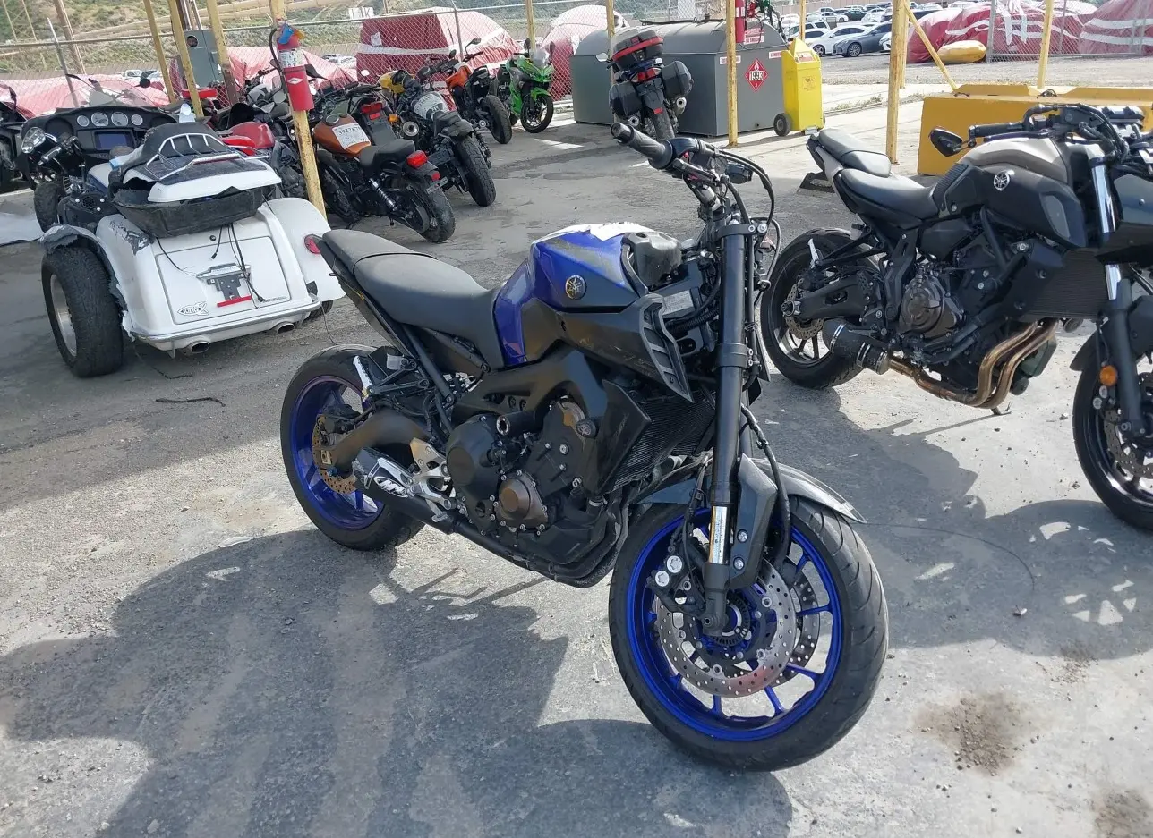 2019 YAMAHA  - Image 1.