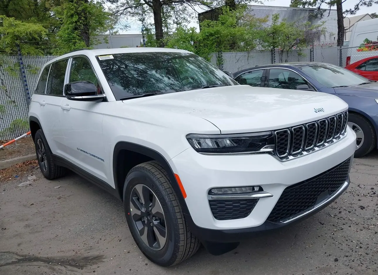 2024 JEEP  - Image 1.