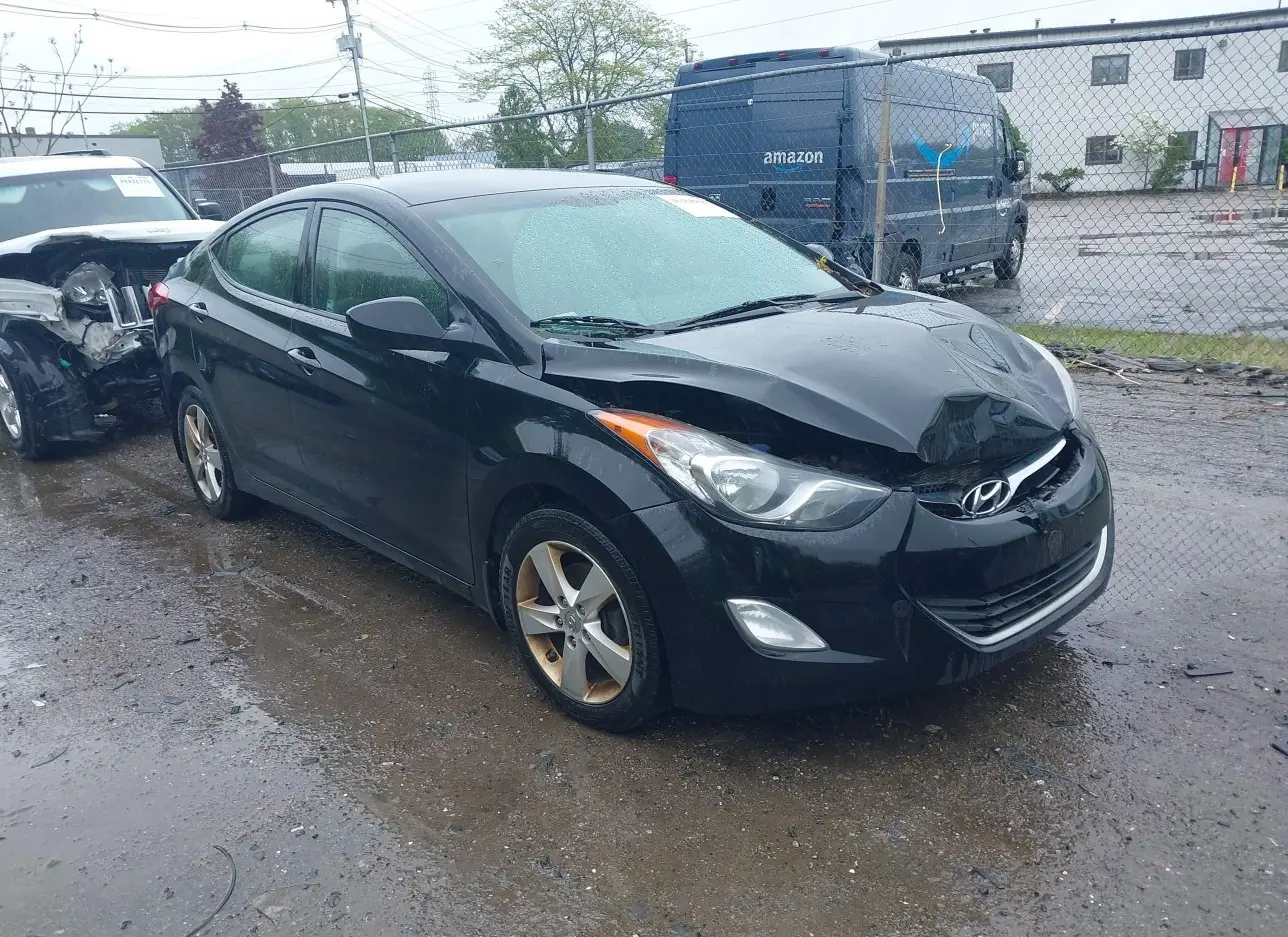 2013 HYUNDAI  - Image 1.