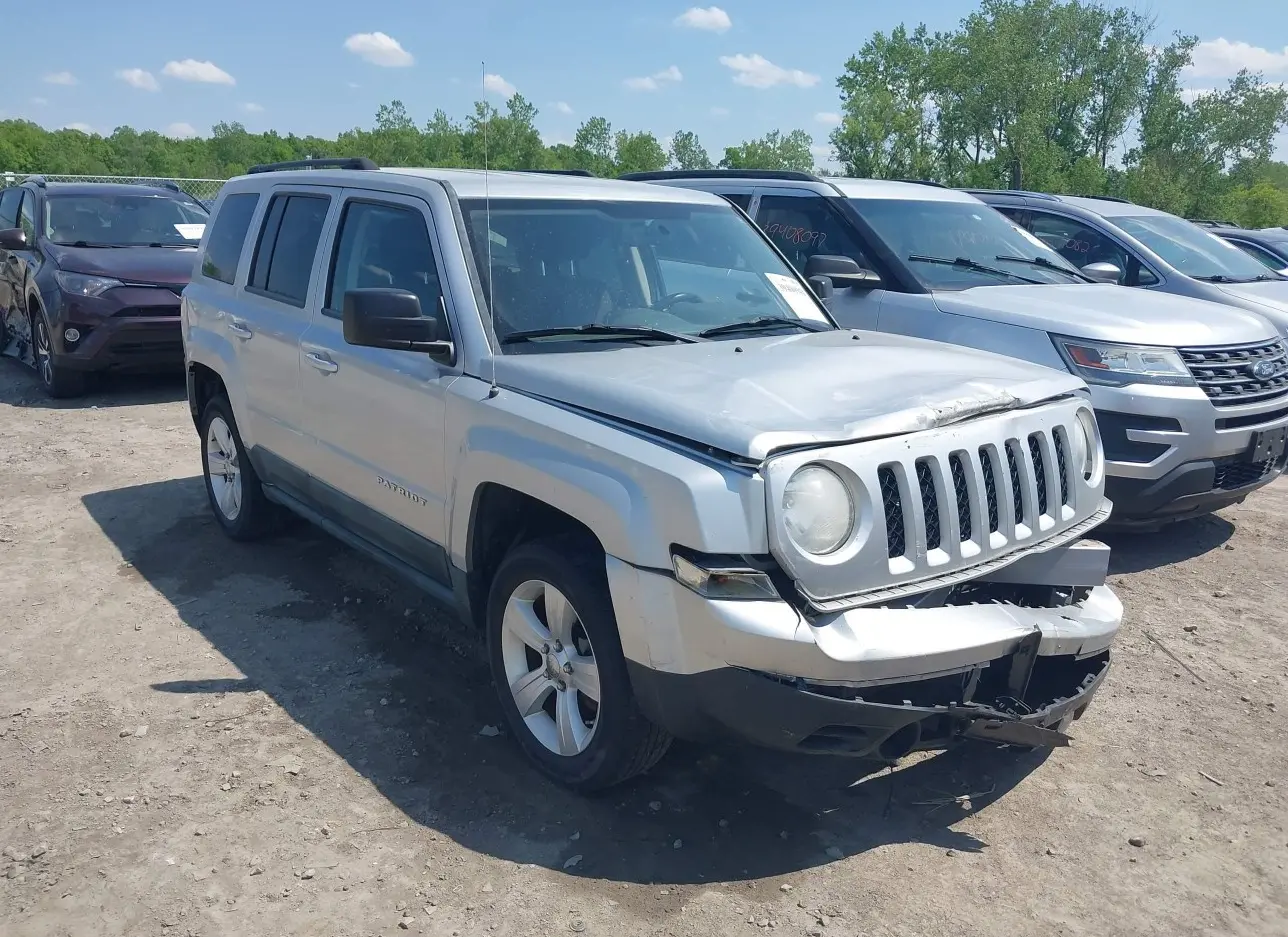 2011 JEEP  - Image 1.