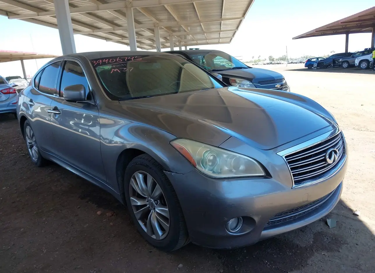 2012 INFINITI  - Image 1.