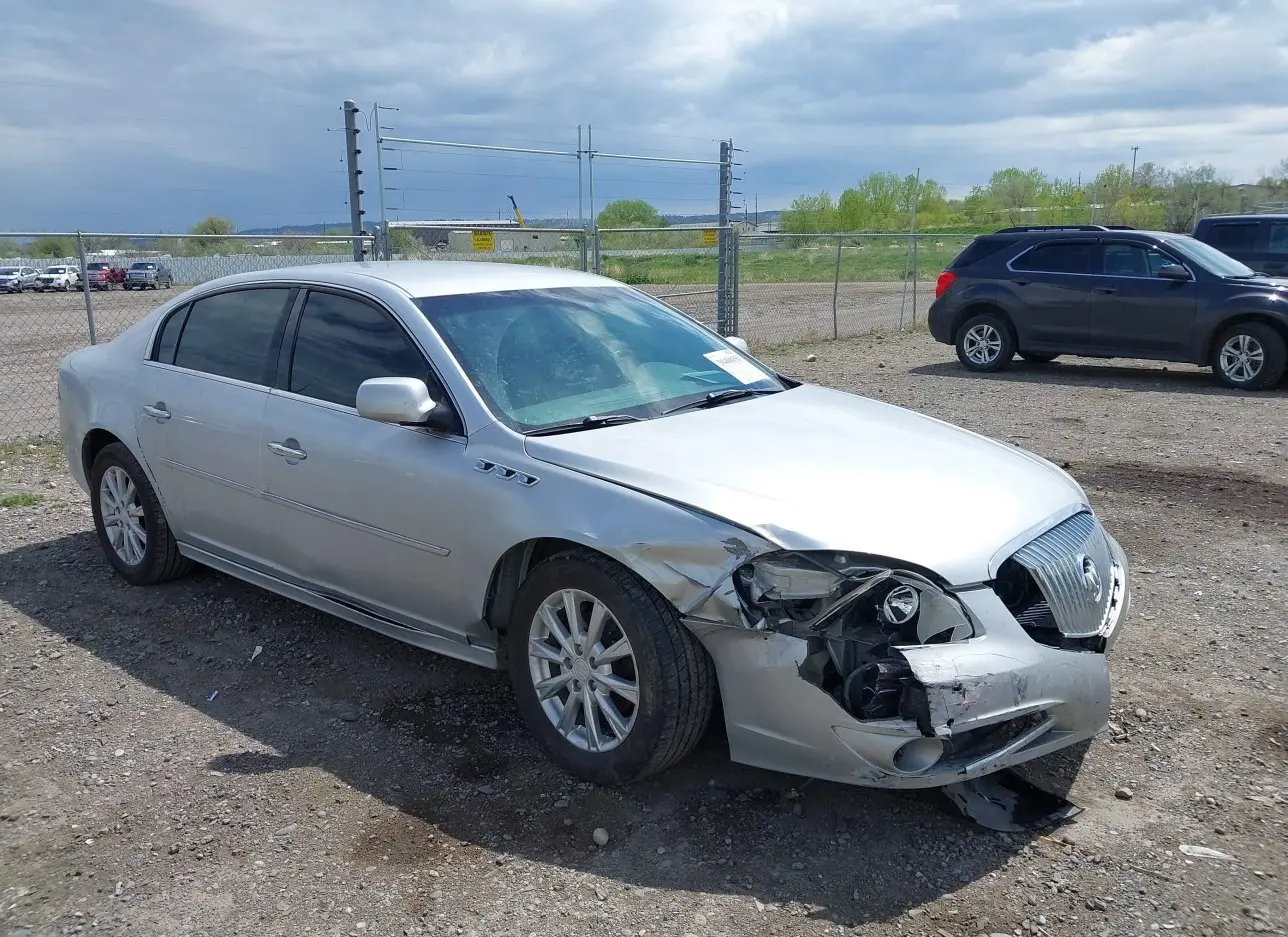 2011 BUICK  - Image 1.