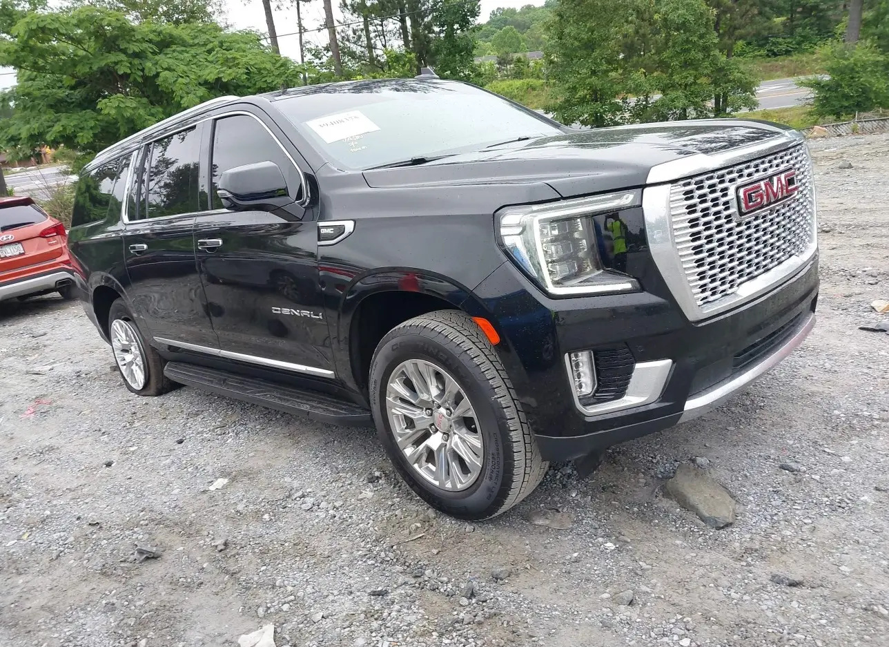 2022 GMC  - Image 1.