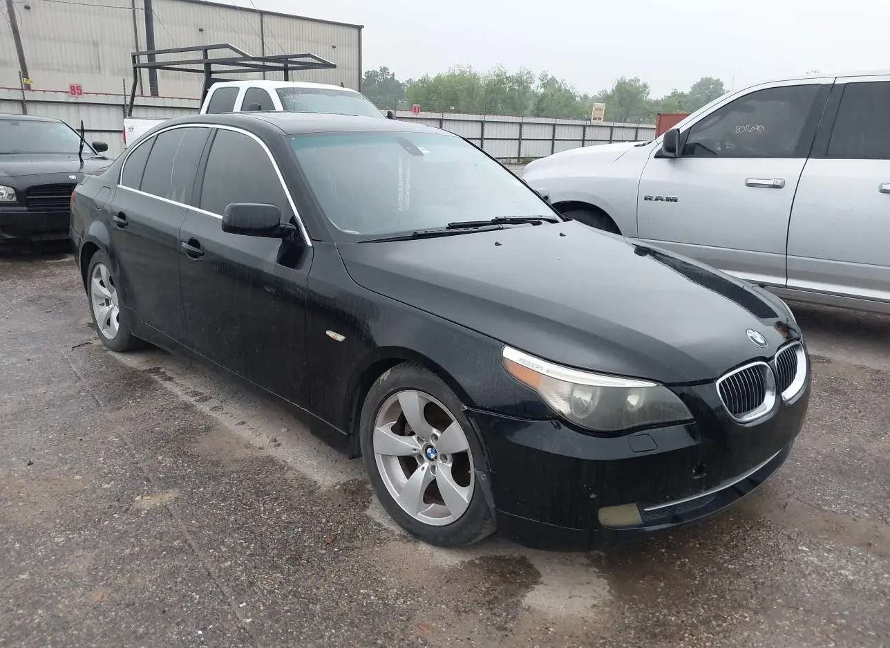 2007 BMW  - Image 1.