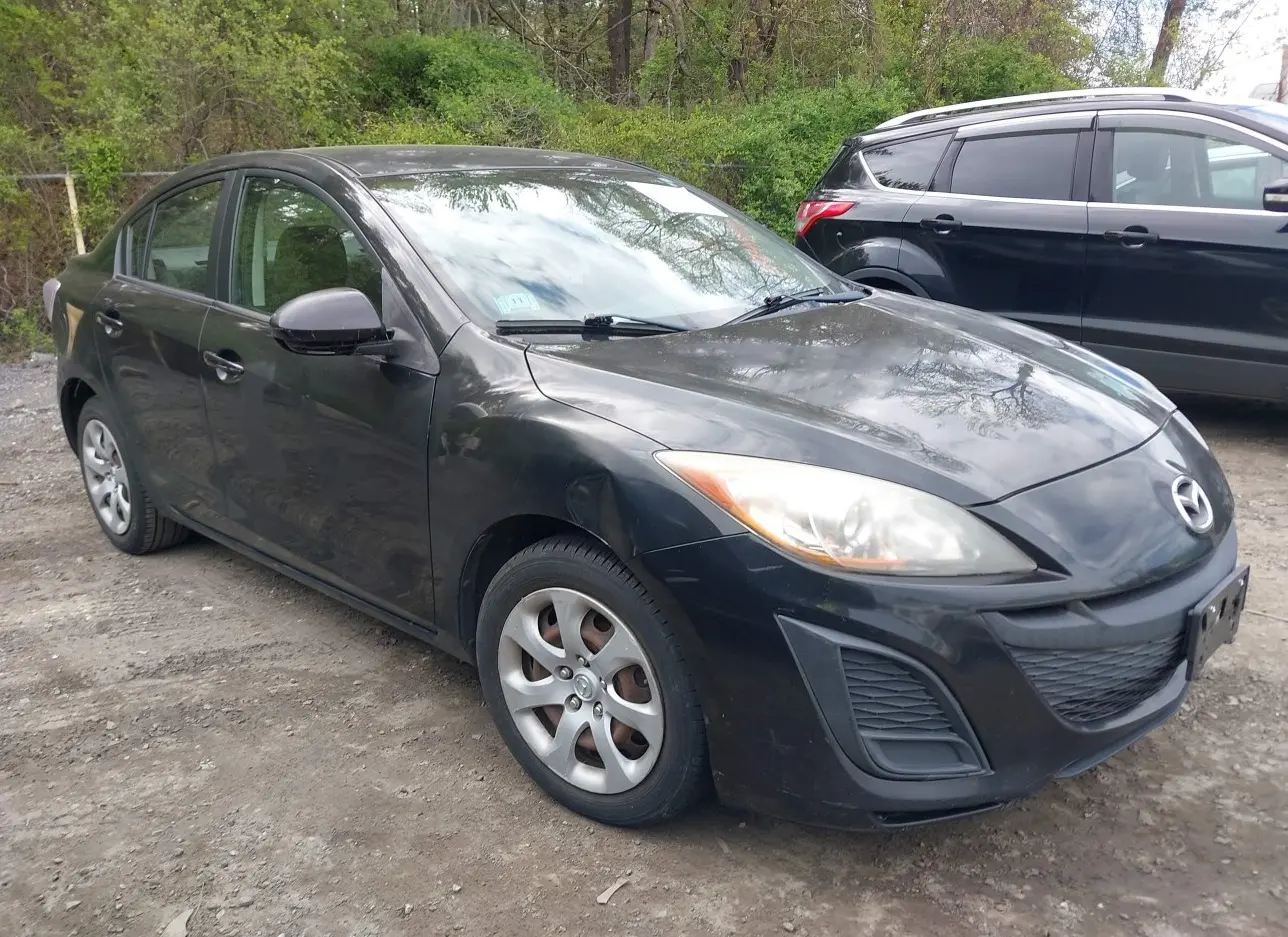 2011 MAZDA  - Image 1.