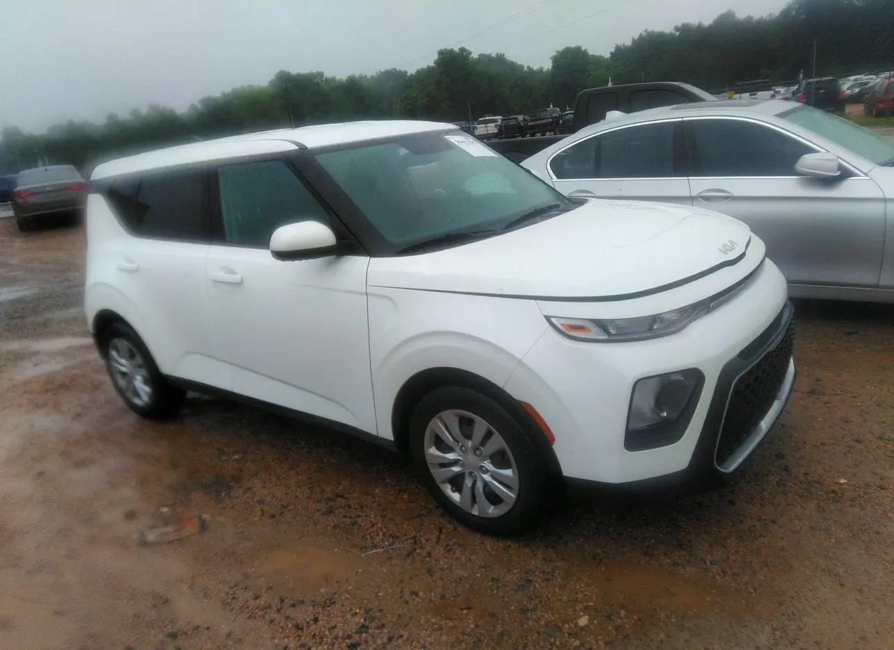 2022 KIA  - Image 1.