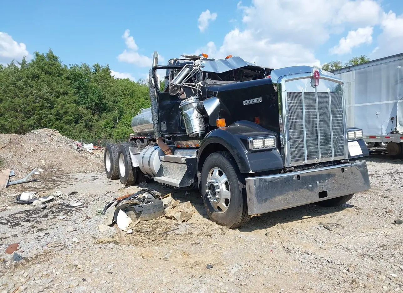 2019 KENWORTH  - Image 1.