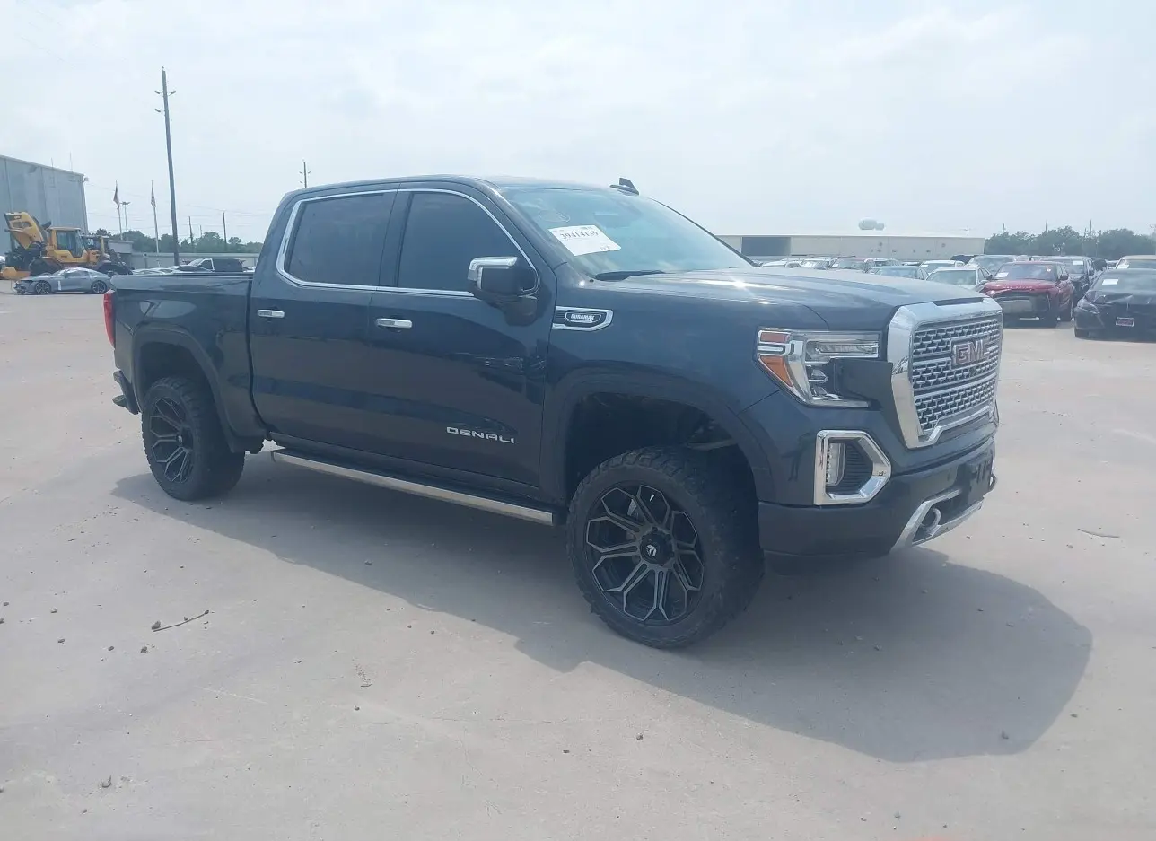 2021 GMC  - Image 1.