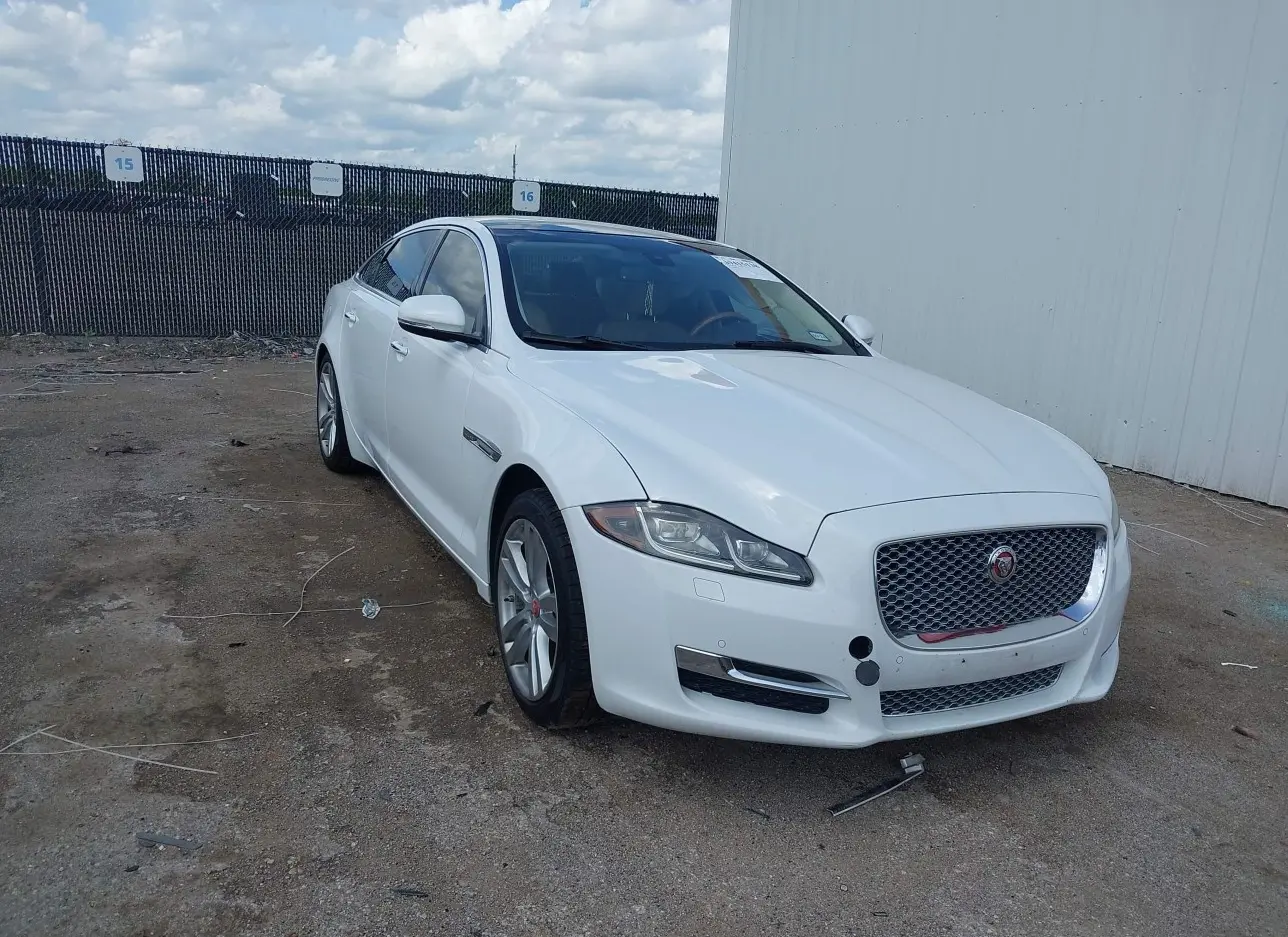 2016 JAGUAR  - Image 1.