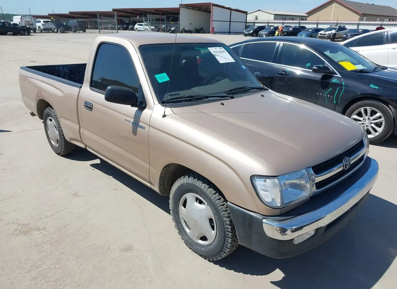 2000 TOYOTA  - Image 1.