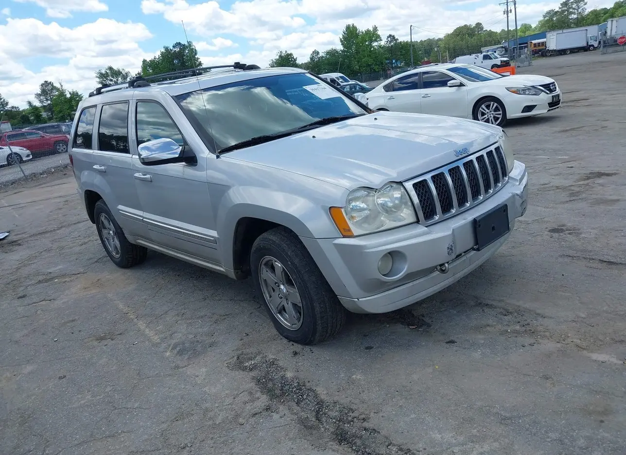 2006 JEEP  - Image 1.