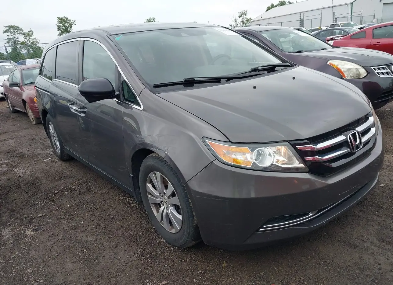 2015 HONDA  - Image 1.