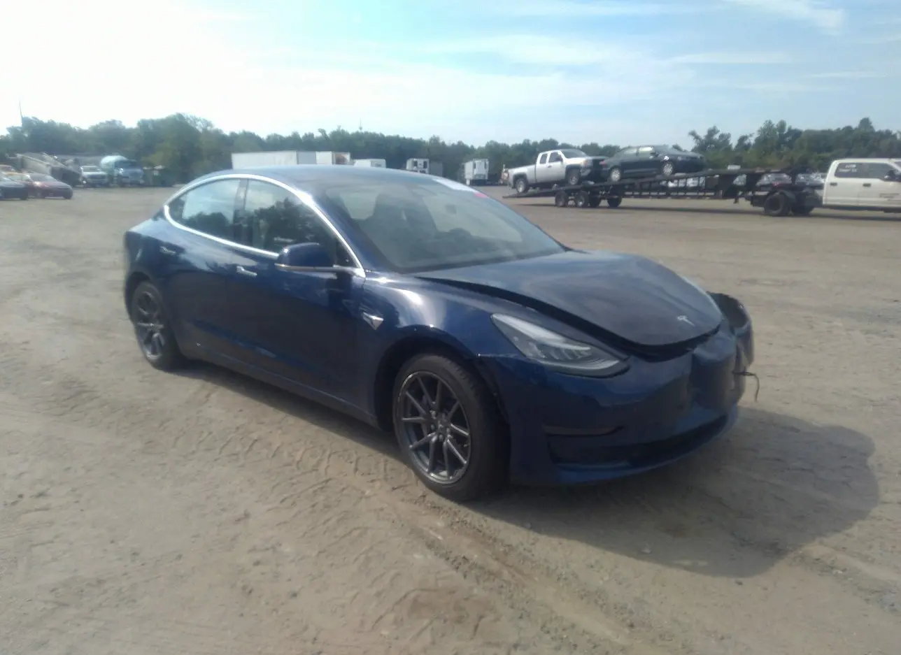 2018 TESLA  - Image 1.