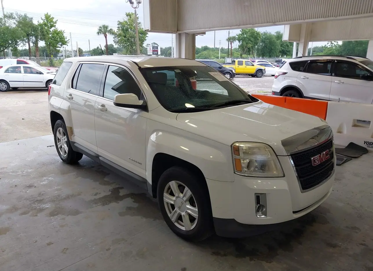 2014 GMC  - Image 1.