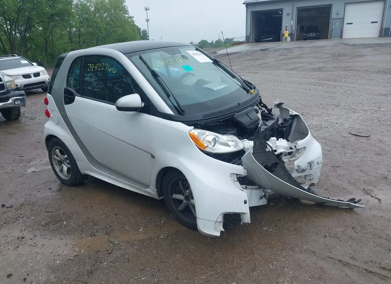 2015 SMART  - Image 1.