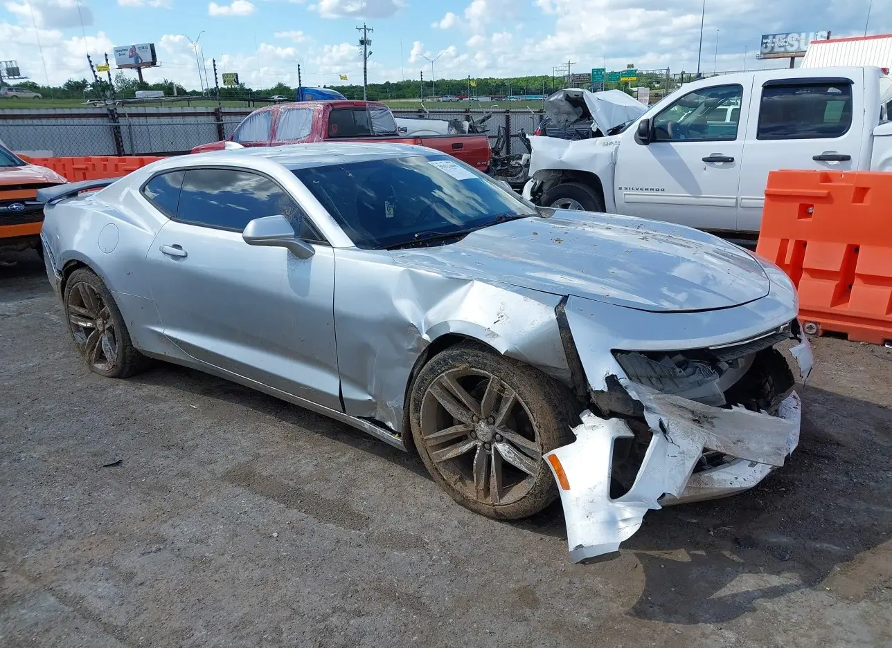 2017 CHEVROLET  - Image 1.