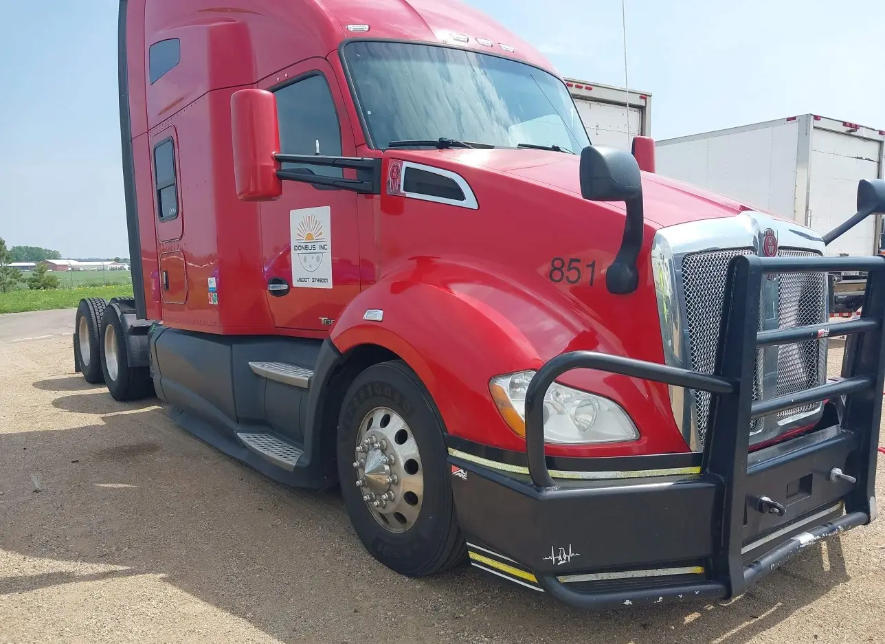 2017 KENWORTH  - Image 1.