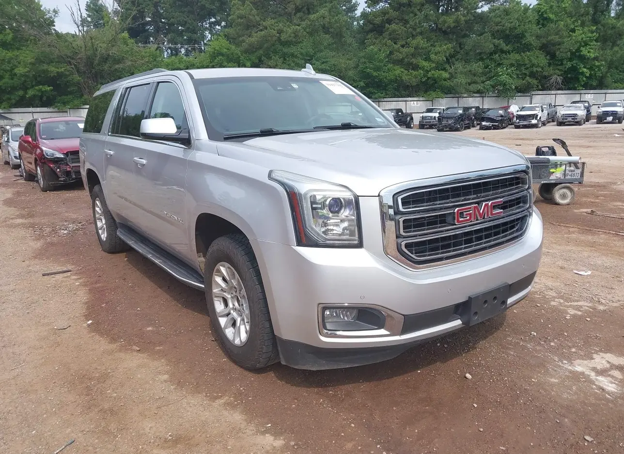 2017 GMC  - Image 1.