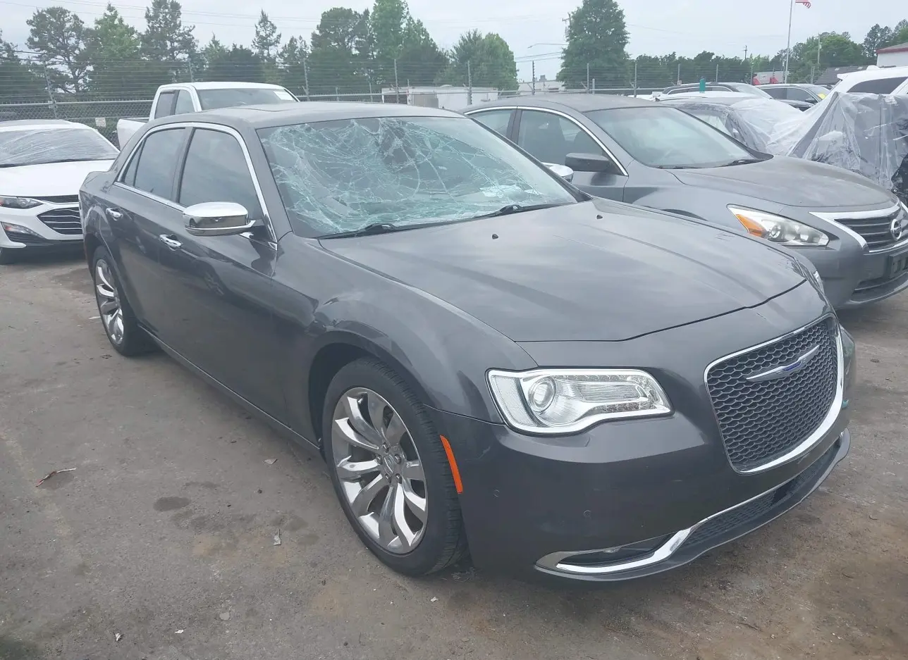 2019 CHRYSLER  - Image 1.