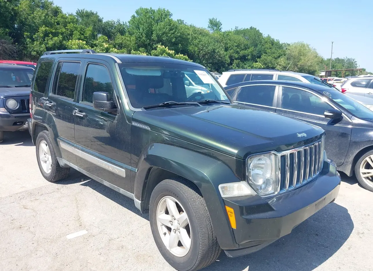 2011 JEEP  - Image 1.