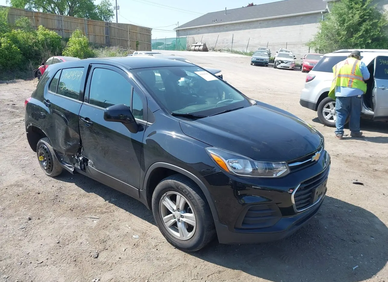 2017 CHEVROLET  - Image 1.