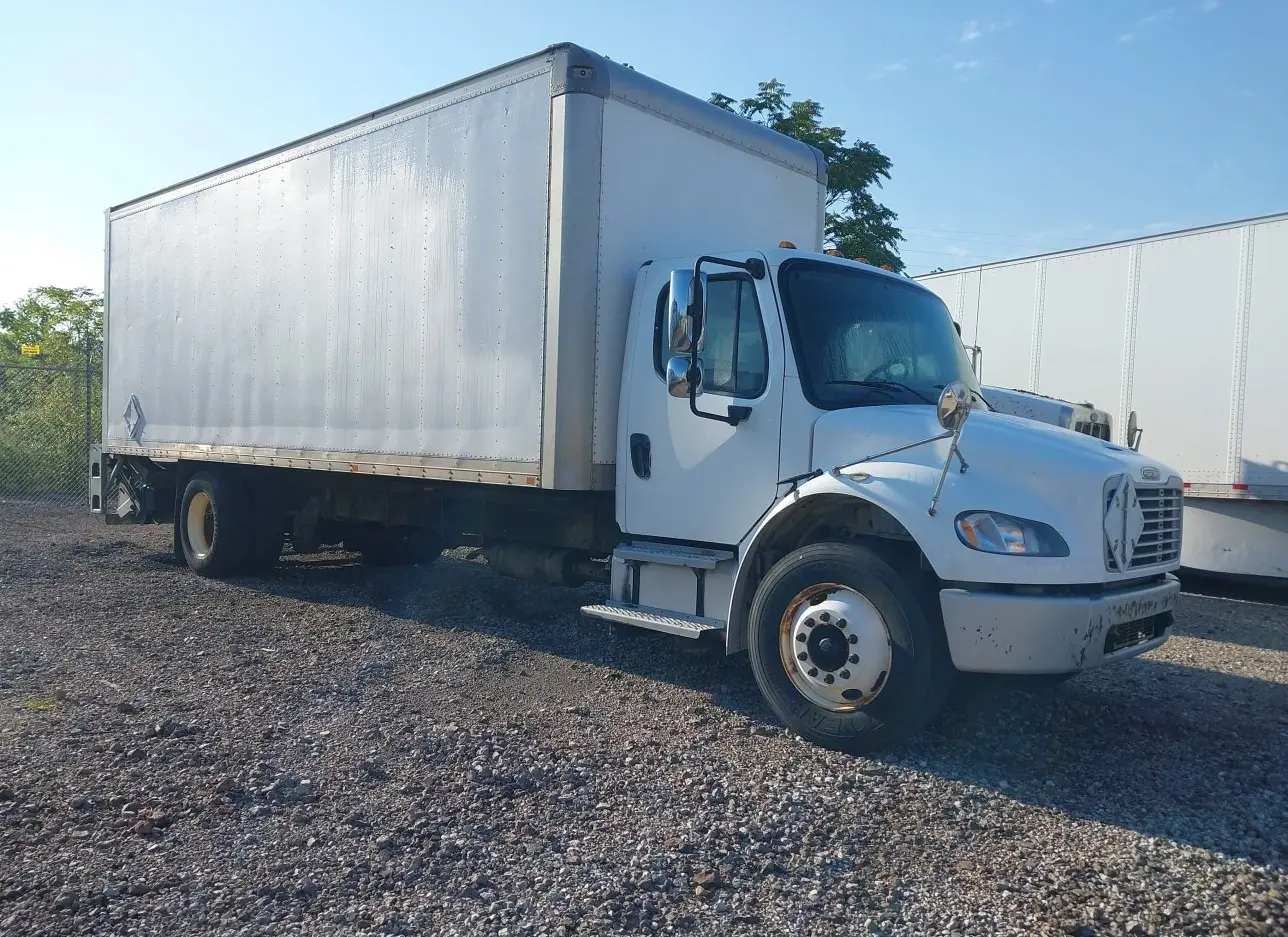 2014 FREIGHTLINER  - Image 1.