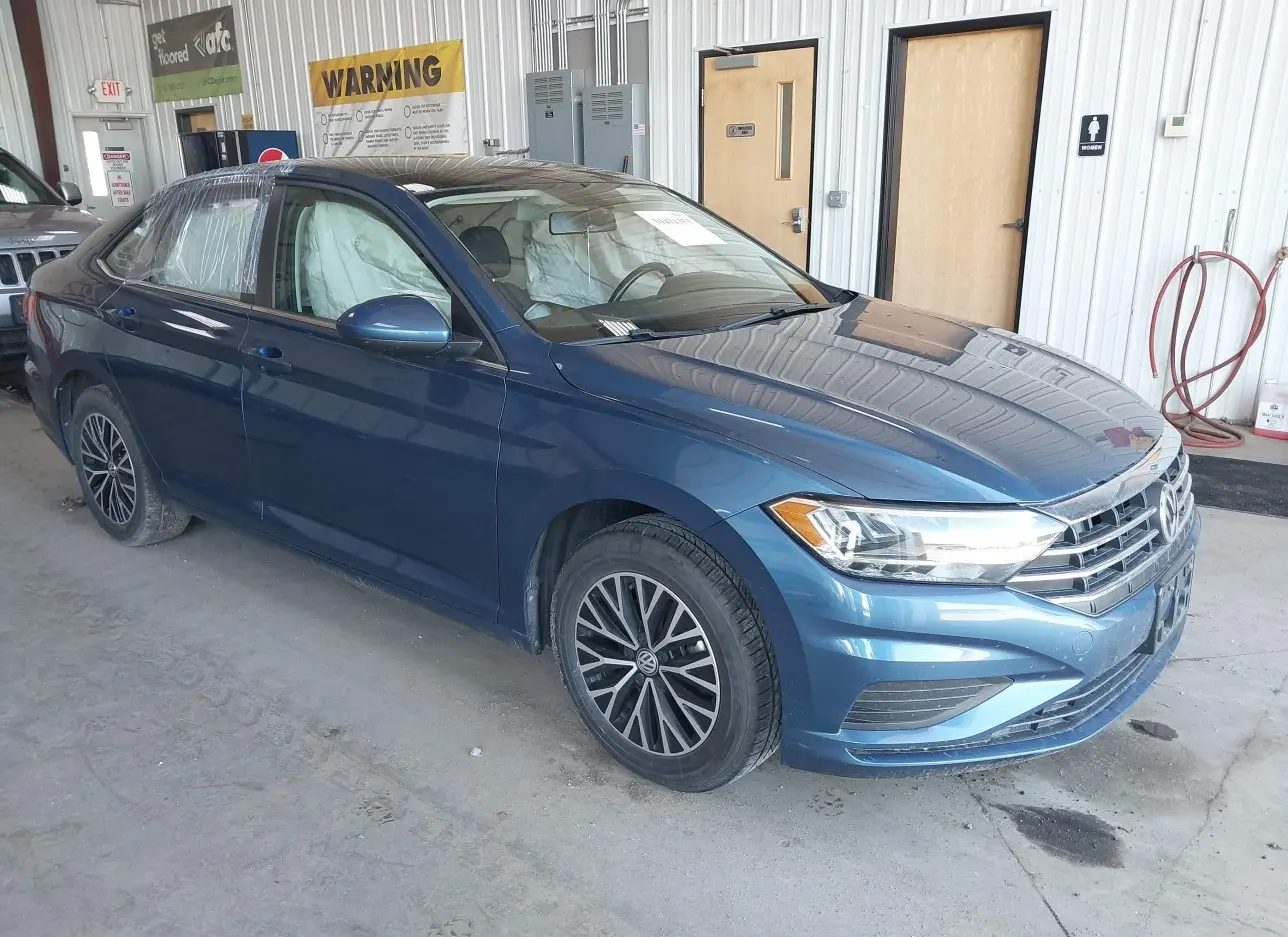 2019 VOLKSWAGEN  - Image 1.