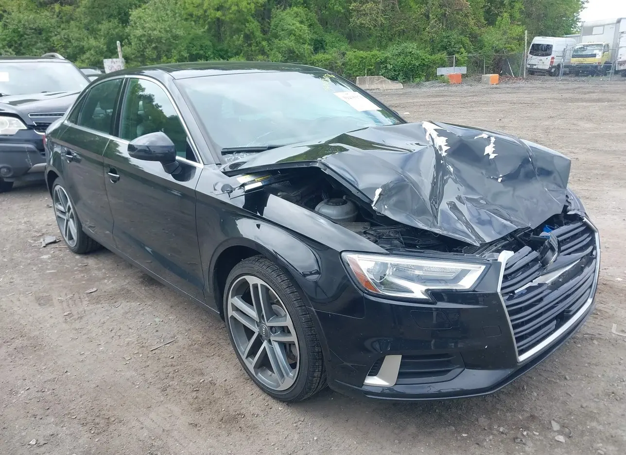 2019 AUDI  - Image 1.