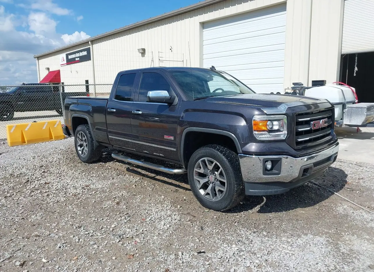 2014 GMC  - Image 1.