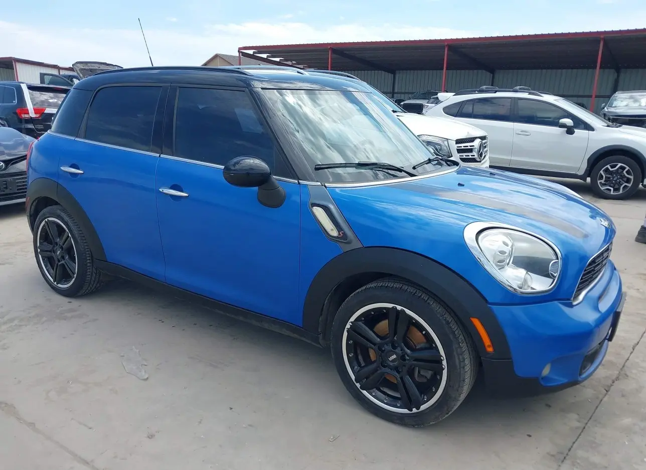 2014 MINI  - Image 1.