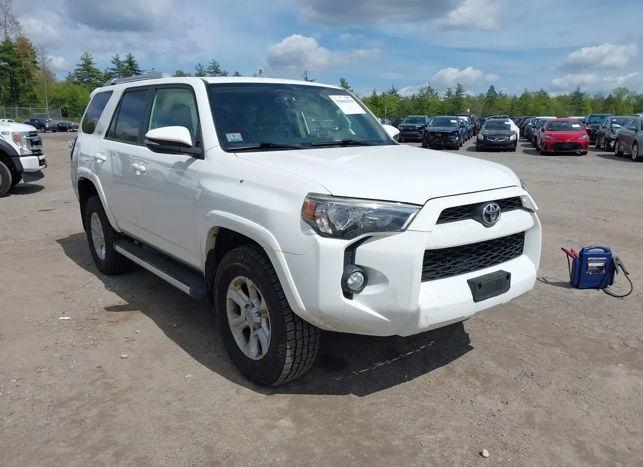 2015 TOYOTA  - Image 1.